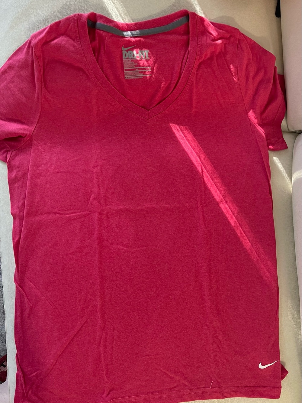 Nike Women's Short Sleeve V‑Neck Tee - Bright Pink